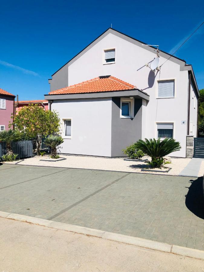 Apartment Miaantonia Vrsi Kültér fotó