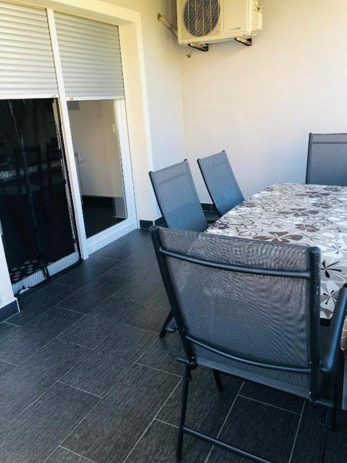 Apartment Miaantonia Vrsi Kültér fotó